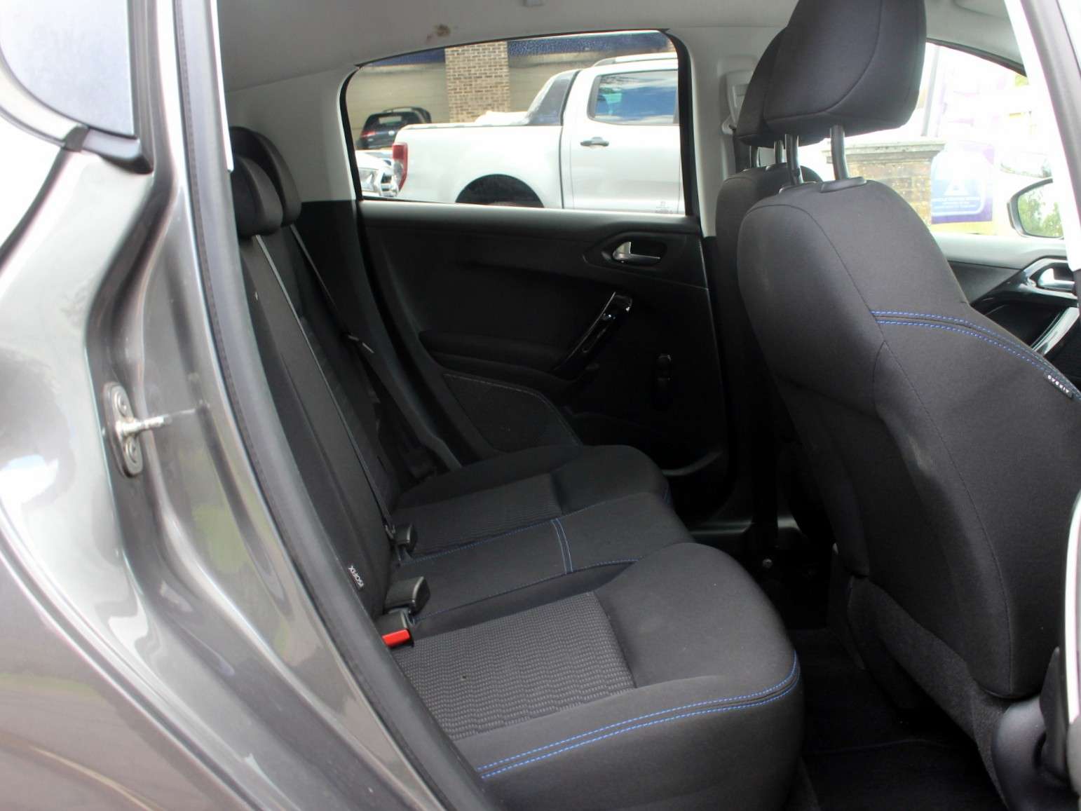 2019 PEUGEOT 208 2019 PEUGEOT 208