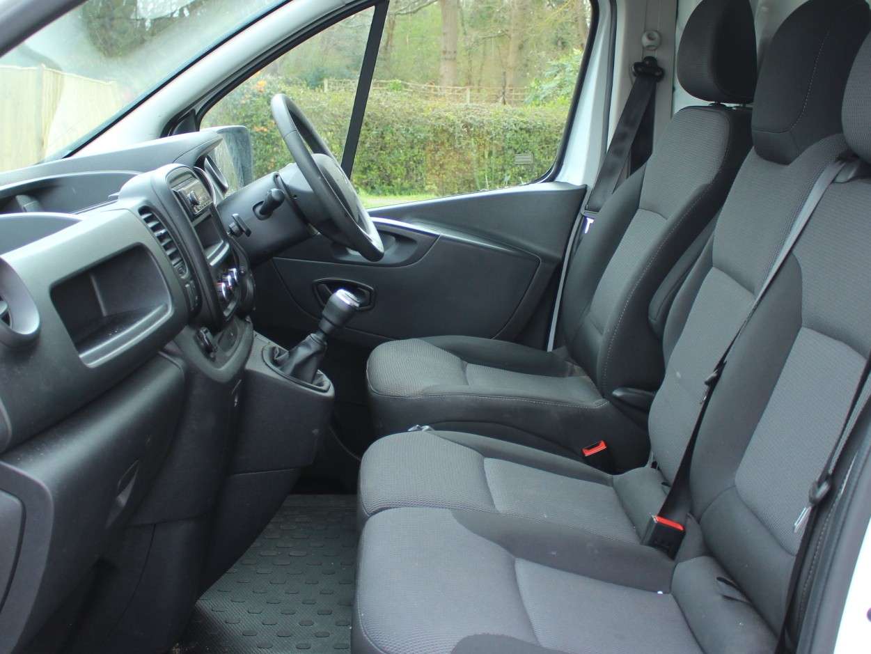 2021 RENAULT TRAFIC 2021 RENAULT TRAFIC