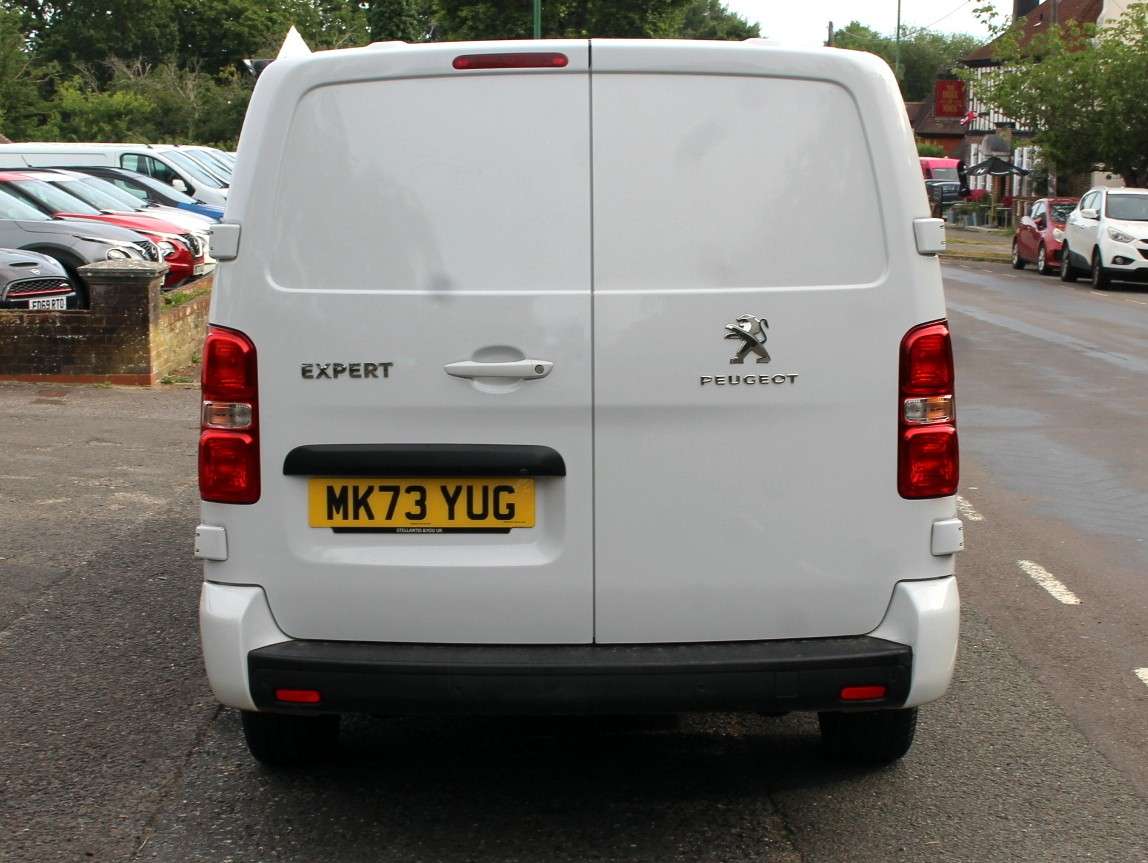 A 2023 PEUGEOT EXPERT 1.5 BlueHDi 1000 Asphalt Premium + Long Panel Van 6dr Diesel Manual LWB Euro 6 (s/s) (100 bhp) A 2023 PEUGEOT EXPERT 1.5 BlueHDi 1000 Asphalt Premium + Long Panel Van 6dr Diesel Manual LWB Euro 6 (s/s) (100 bhp)