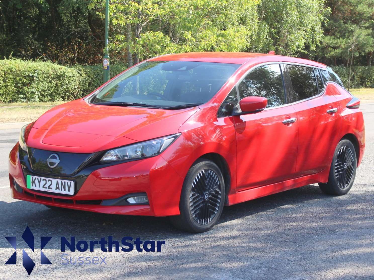 A 2022 NISSAN LEAF 39kWh N-Connecta Hatchback 5dr Electric Auto (150 ps) A 2022 NISSAN LEAF 39kWh N-Connecta Hatchback 5dr Electric Auto (150 ps)