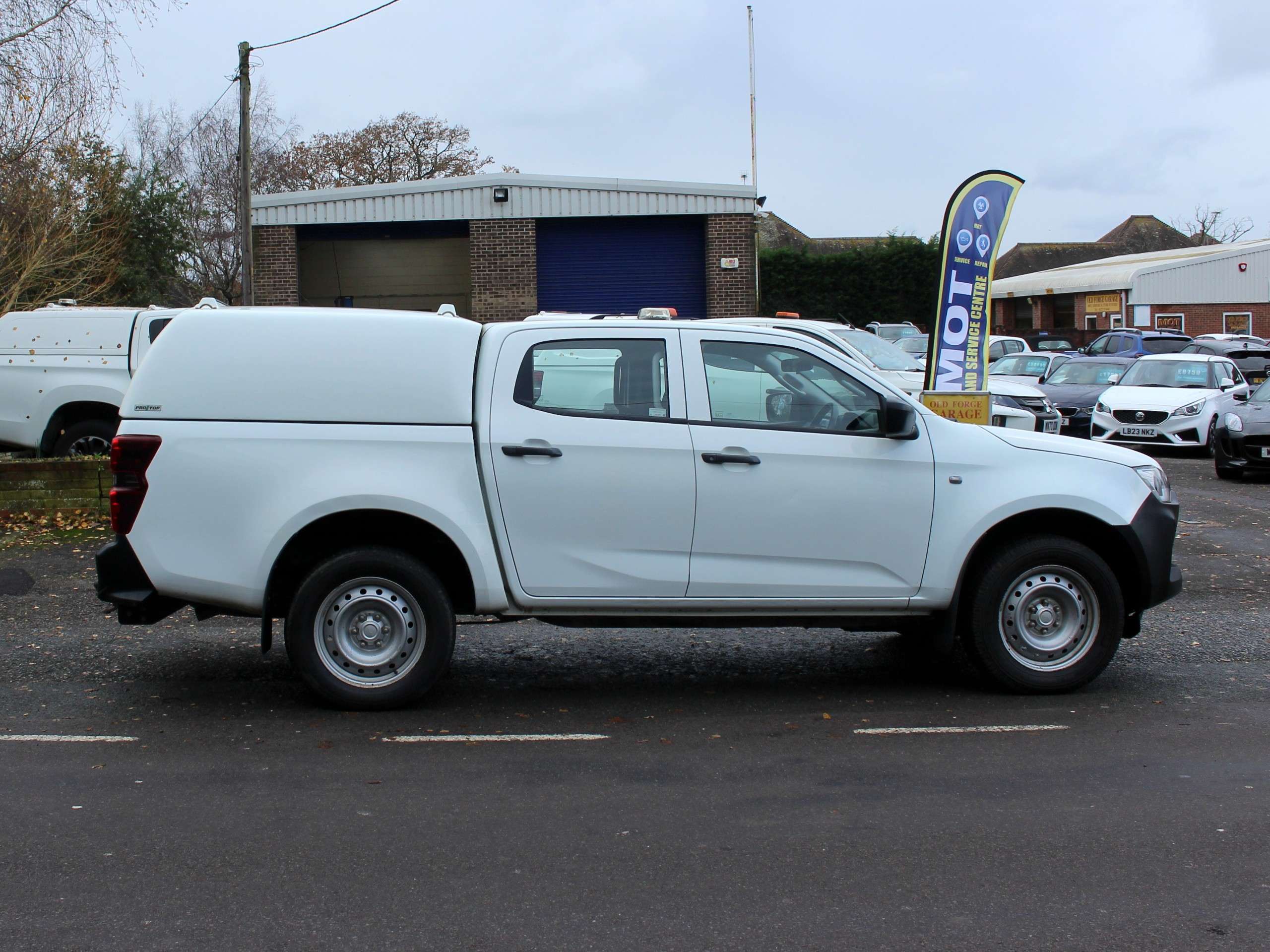 2021 ISUZU D-MAX 2021 ISUZU D-MAX