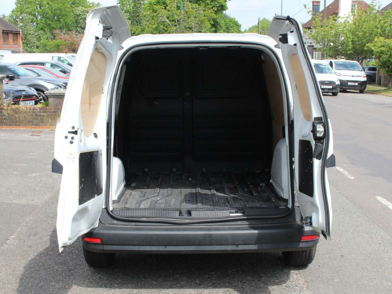 A 2024 MERCEDES-BENZ CITAN 1.5 110 CDI Progressive Panel Van 5dr Diesel Manual L1 Euro 6 (s/s) (95 ps) A 2024 MERCEDES-BENZ CITAN 1.5 110 CDI Progressive Panel Van 5dr Diesel Manual L1 Euro 6 (s/s) (95 ps)