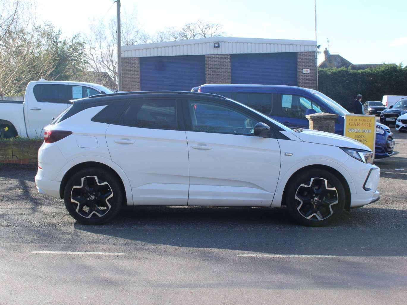 A 2024 VAUXHALL GRANDLAND 1.2 Turbo Ultimate SUV 5dr Petrol Manual Euro 6 (s/s) (130 ps) A 2024 VAUXHALL GRANDLAND 1.2 Turbo Ultimate SUV 5dr Petrol Manual Euro 6 (s/s) (130 ps)