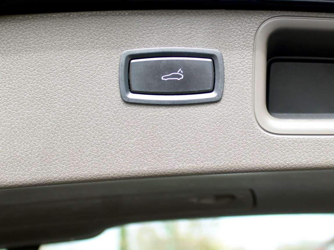 2019 PORSCHE MACAN 2019 PORSCHE MACAN