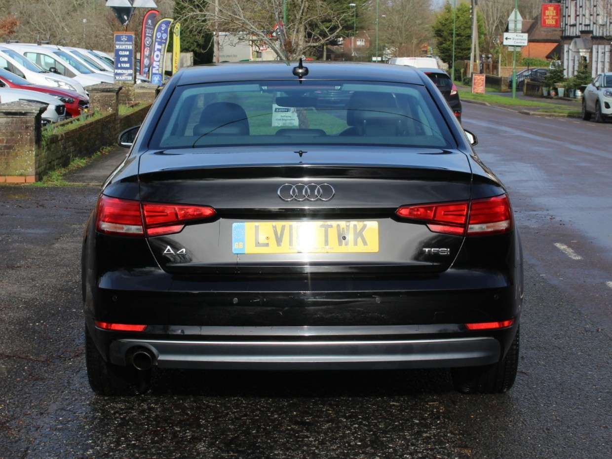 2018 AUDI A4 2018 AUDI A4