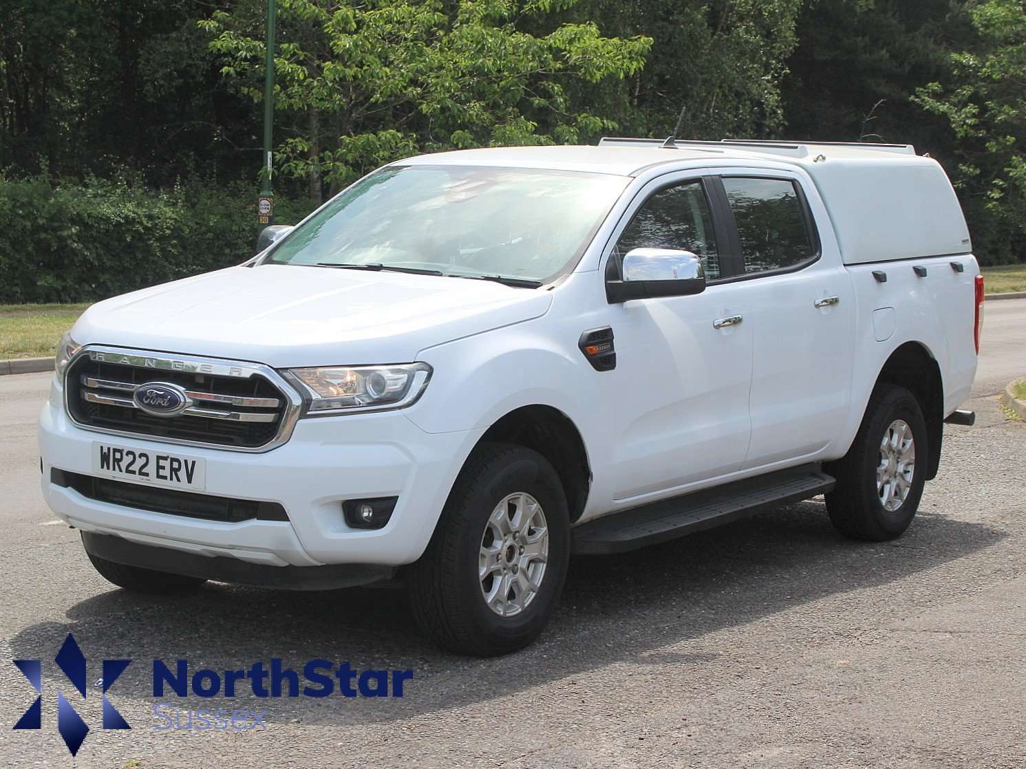 A 2022 FORD RANGER 2.0 EcoBlue XLT Pickup Double Cab 4dr Diesel Manual 4WD Euro 6 (s/s) (170 ps) A 2022 FORD RANGER 2.0 EcoBlue XLT Pickup Double Cab 4dr Diesel Manual 4WD Euro 6 (s/s) (170 ps)