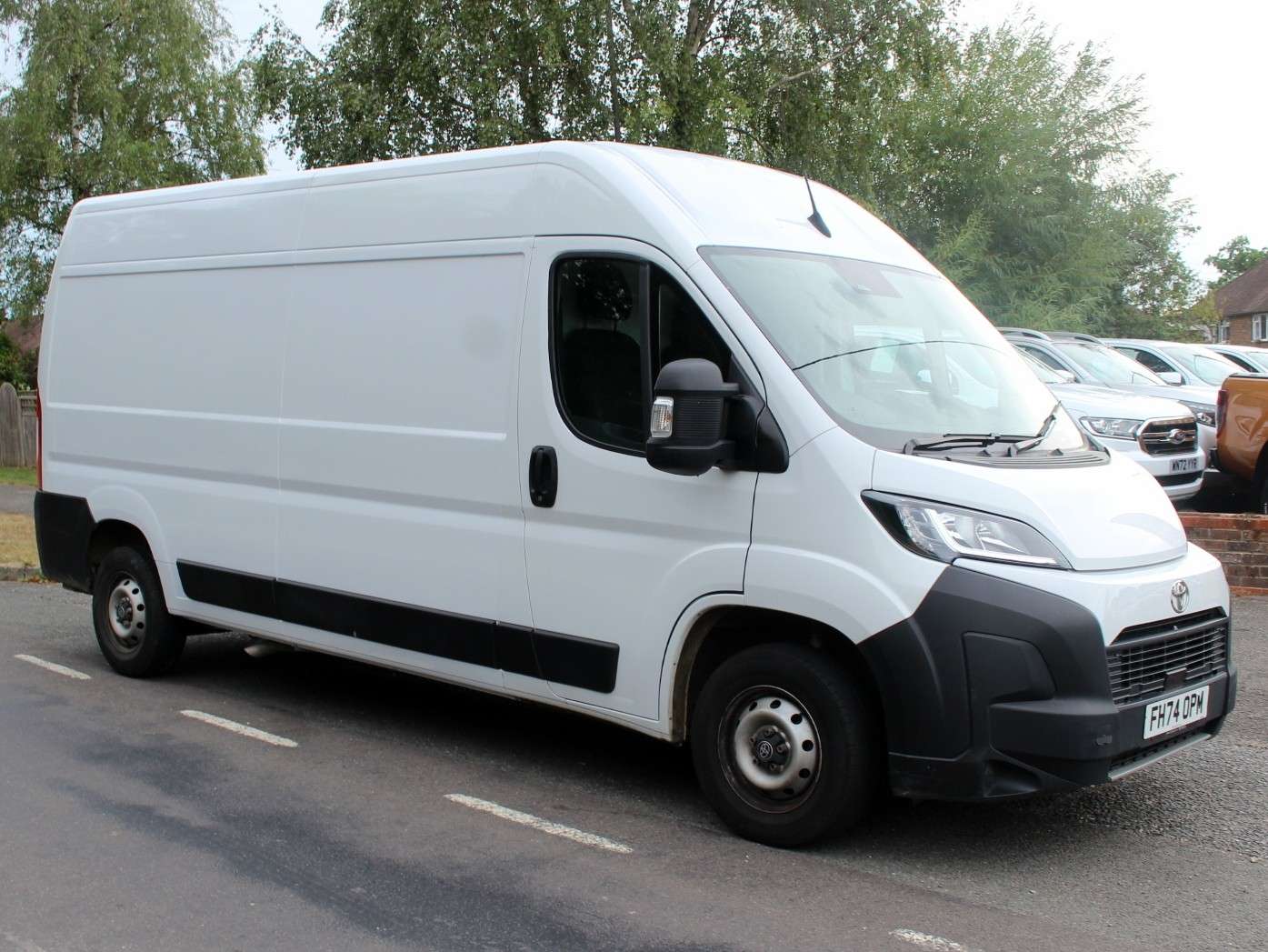 2025 TOYOTA PROACE 2025 TOYOTA PROACE