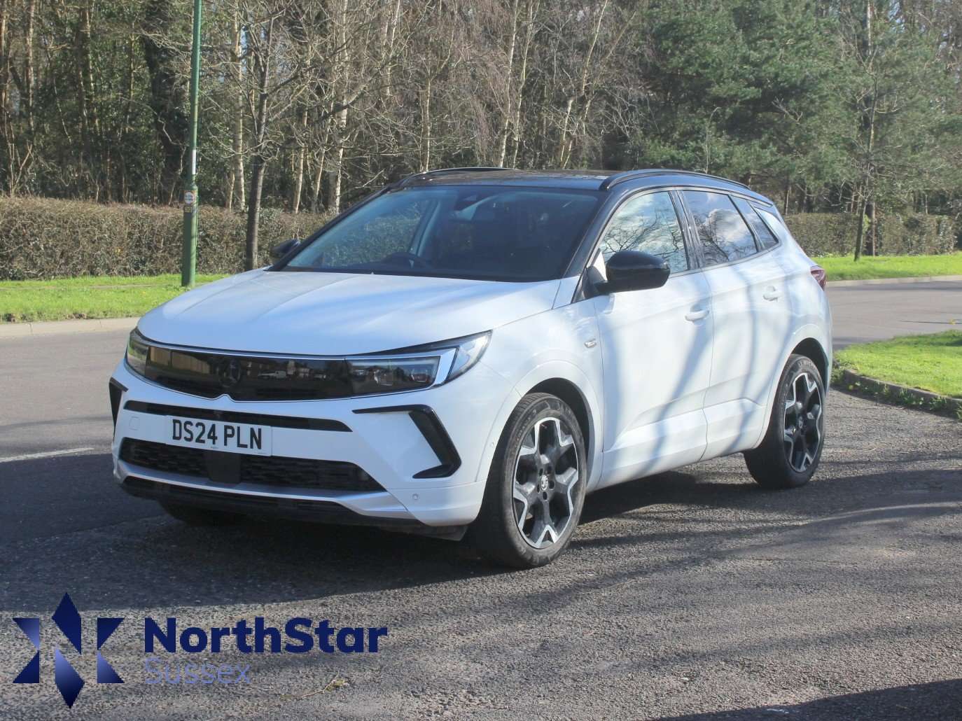A 2024 VAUXHALL GRANDLAND 1.2 Turbo Ultimate SUV 5dr Petrol Manual Euro 6 (s/s) (130 ps) A 2024 VAUXHALL GRANDLAND 1.2 Turbo Ultimate SUV 5dr Petrol Manual Euro 6 (s/s) (130 ps)