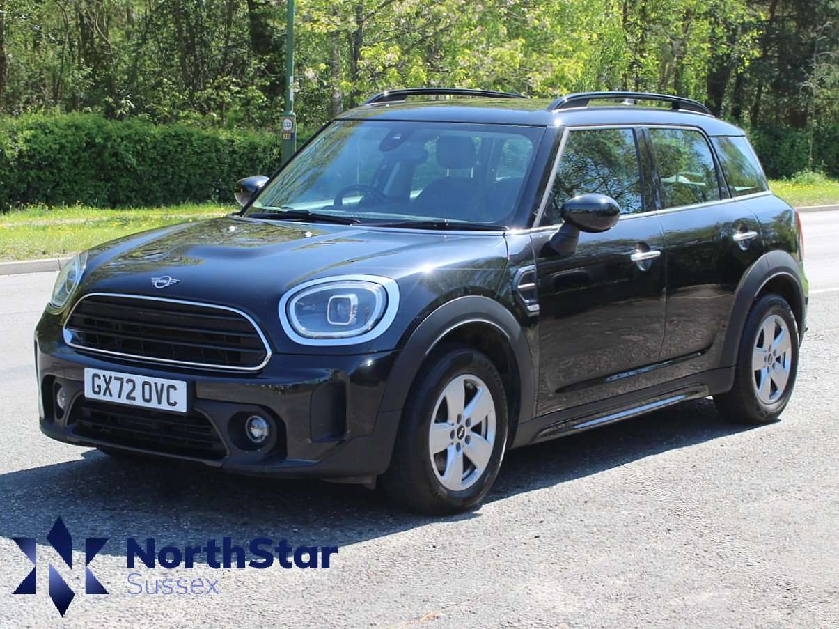 A 2022 MINI COUNTRYMAN 1.5 Cooper Classic SUV 5dr Petrol Steptronic Euro 6 (s/s) (136 ps) A 2022 MINI COUNTRYMAN 1.5 Cooper Classic SUV 5dr Petrol Steptronic Euro 6 (s/s) (136 ps)