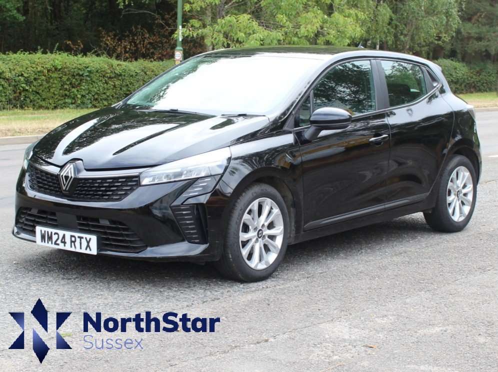 A 2024 RENAULT CLIO 1.0 TCe evolution Hatchback 5dr Petrol Manual Euro 6 (s/s) (90 ps) A 2024 RENAULT CLIO 1.0 TCe evolution Hatchback 5dr Petrol Manual Euro 6 (s/s) (90 ps)