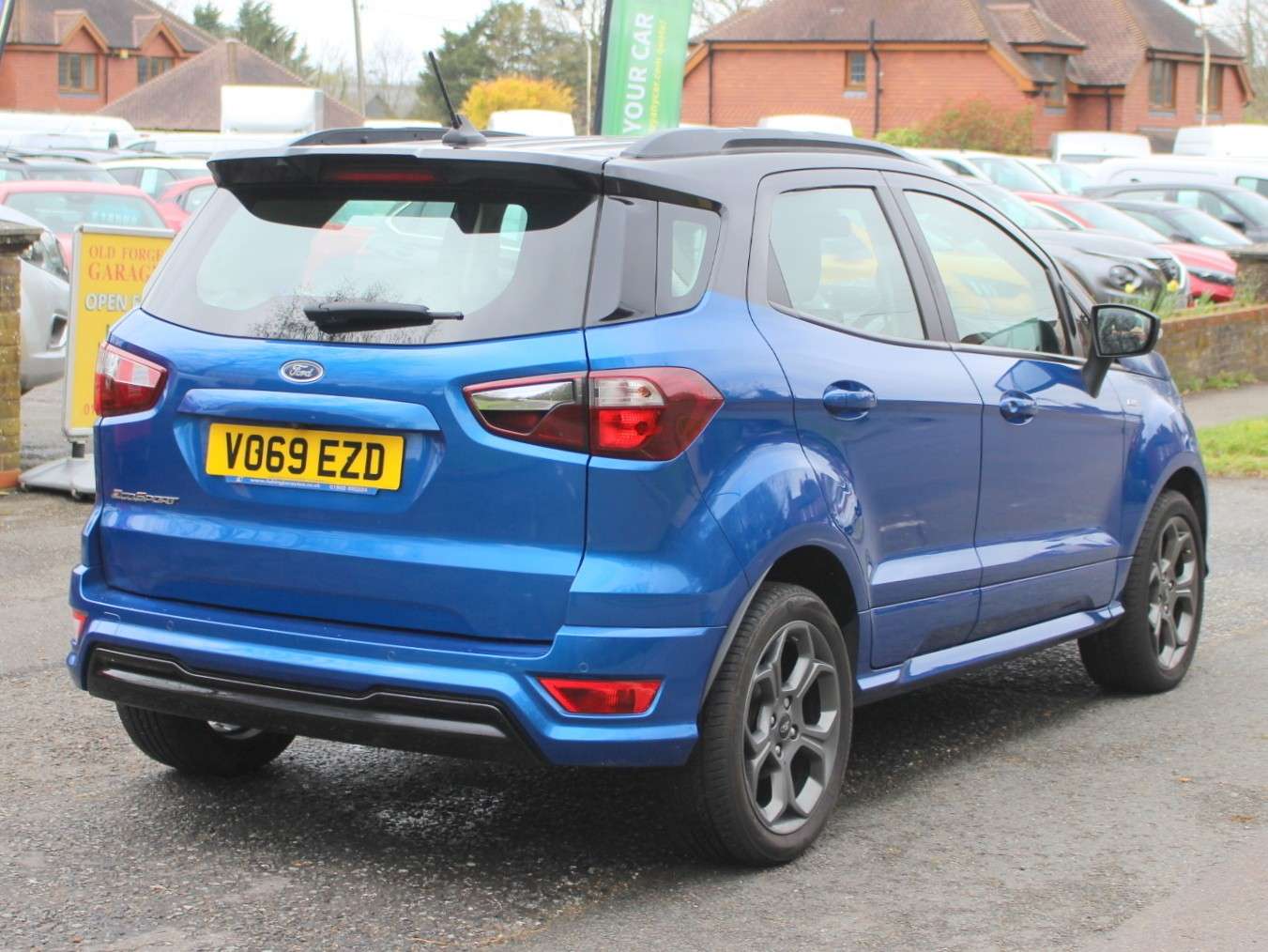 A 2019 FORD ECOSPORT 1.0T EcoBoost GPF ST-Line SUV 5dr Petrol Manual Euro 6 (s/s) (125 ps) A 2019 FORD ECOSPORT 1.0T EcoBoost GPF ST-Line SUV 5dr Petrol Manual Euro 6 (s/s) (125 ps)