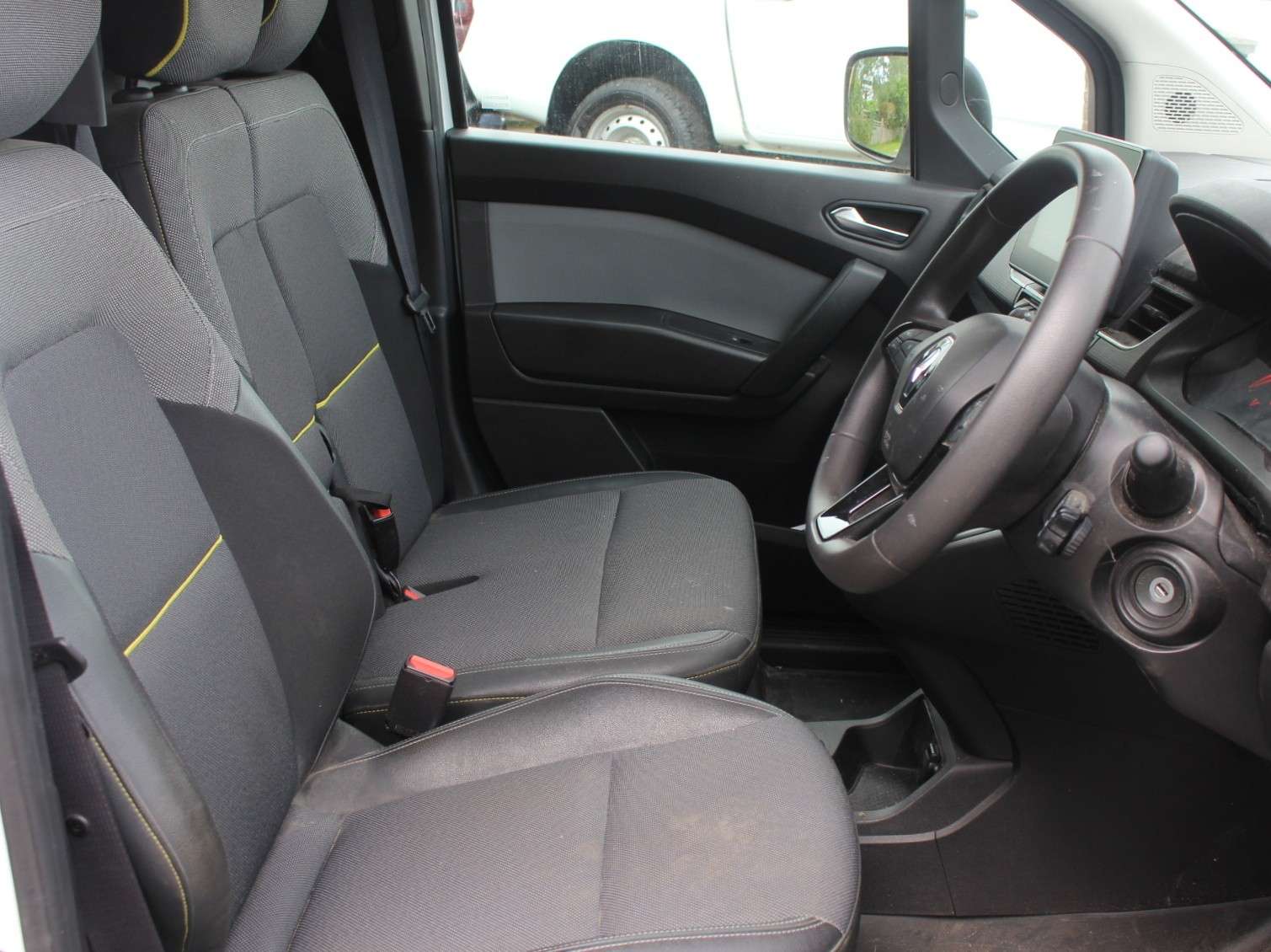2024 RENAULT KANGOO 2024 RENAULT KANGOO
