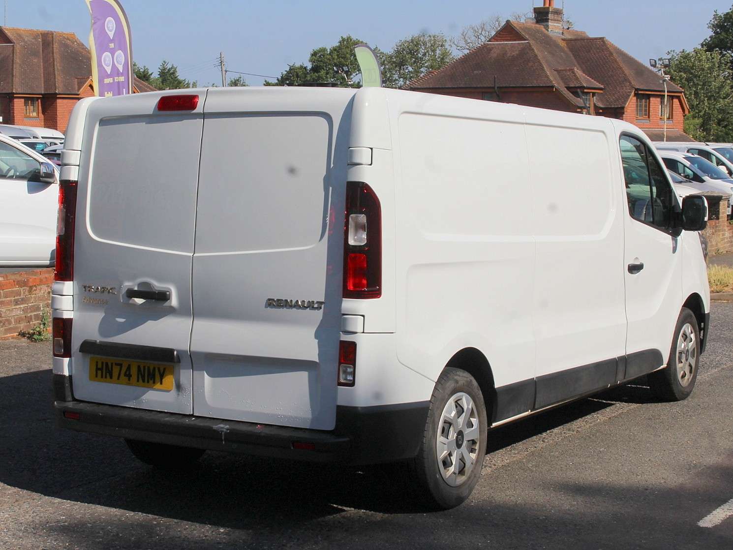 2024 RENAULT TRAFIC 2024 RENAULT TRAFIC