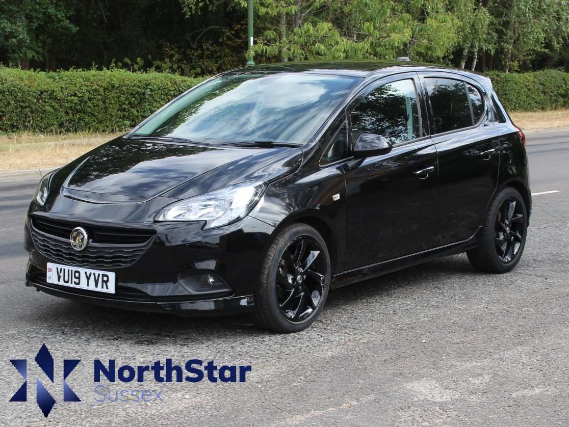 A 2019 VAUXHALL CORSA 1.4i ecoTEC SRi VX Line Nav Black Hatchback 5dr Petrol Manual Euro 6 (90 ps) A 2019 VAUXHALL CORSA 1.4i ecoTEC SRi VX Line Nav Black Hatchback 5dr Petrol Manual Euro 6 (90 ps)