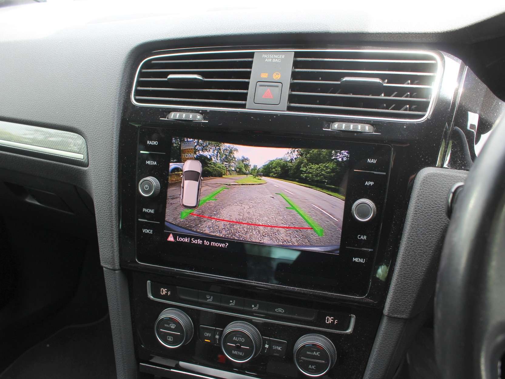2019 VOLKSWAGEN GOLF 2019 VOLKSWAGEN GOLF