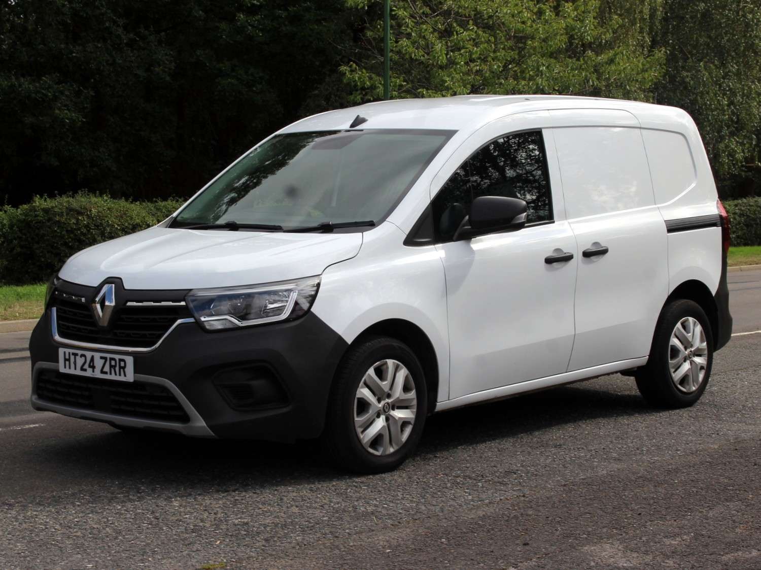 A 2024 RENAULT KANGOO 1.5 dCi Blue ENERGY ML19 Advance Panel Van 6dr Diesel Manual MWB Euro 6 (s/s) (95 ps) A 2024 RENAULT KANGOO 1.5 dCi Blue ENERGY ML19 Advance Panel Van 6dr Diesel Manual MWB Euro 6 (s/s) (95 ps)
