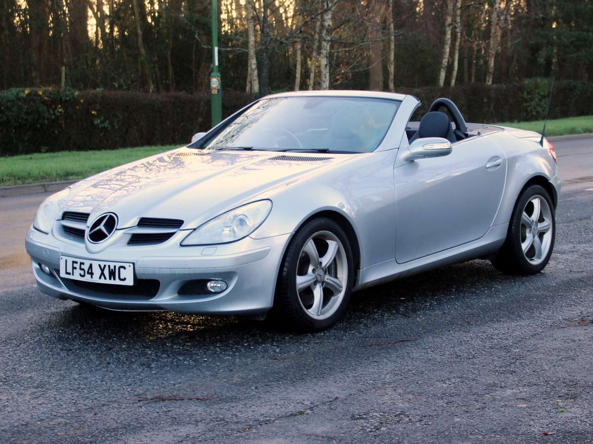Check out this Mercedes-benz Slk 2004 Petrol Automatic