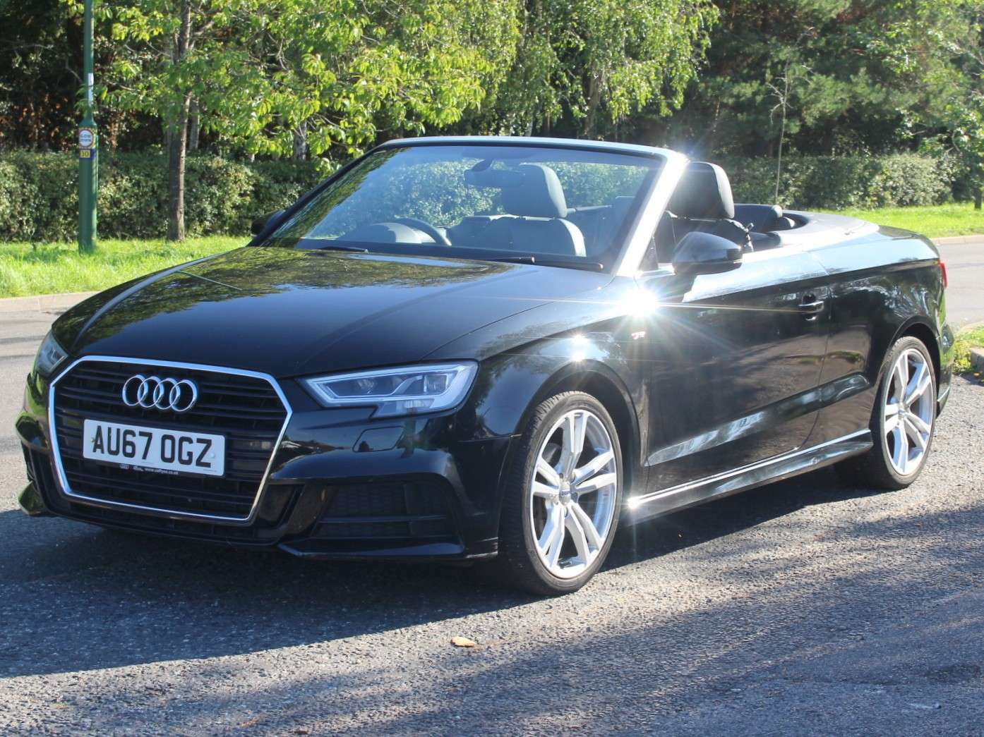 A 2017 AUDI A3 CABRIOLET 1.5 TFSI CoD S line Convertible 2dr Petrol Manual Euro 6 (s/s) (150 ps) A 2017 AUDI A3 CABRIOLET 1.5 TFSI CoD S line Convertible 2dr Petrol Manual Euro 6 (s/s) (150 ps)