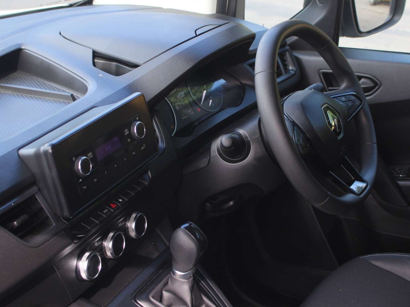2024 RENAULT KANGOO 2024 RENAULT KANGOO