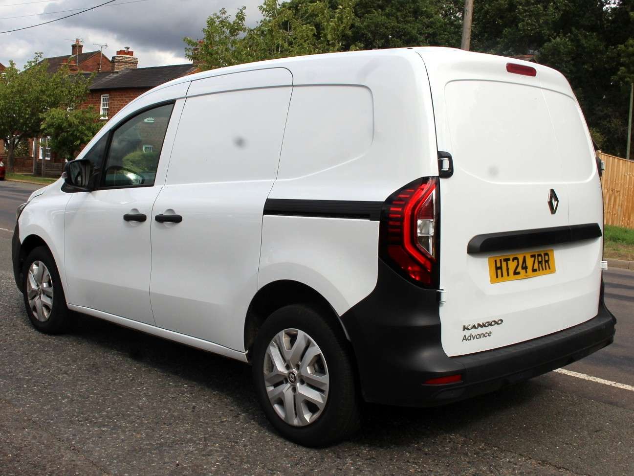 A 2024 RENAULT KANGOO 1.5 dCi Blue ENERGY ML19 Advance Panel Van 6dr Diesel Manual MWB Euro 6 (s/s) (95 ps) A 2024 RENAULT KANGOO 1.5 dCi Blue ENERGY ML19 Advance Panel Van 6dr Diesel Manual MWB Euro 6 (s/s) (95 ps)