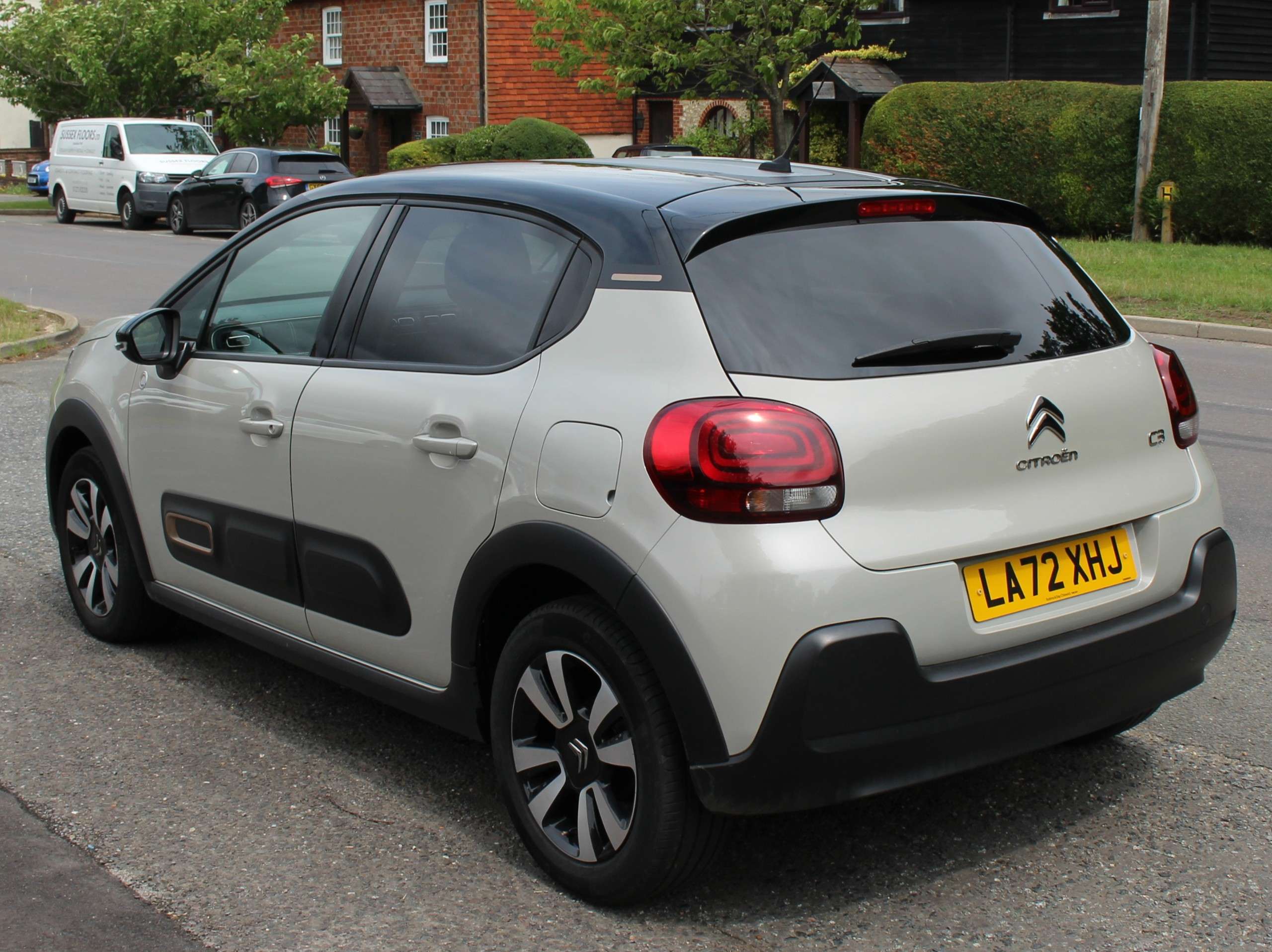 A 2023 CITROEN C3 1.2 PureTech C-Series Edition Hatchback 5dr Petrol Manual Euro 6 (s/s) (83 ps) A 2023 CITROEN C3 1.2 PureTech C-Series Edition Hatchback 5dr Petrol Manual Euro 6 (s/s) (83 ps)