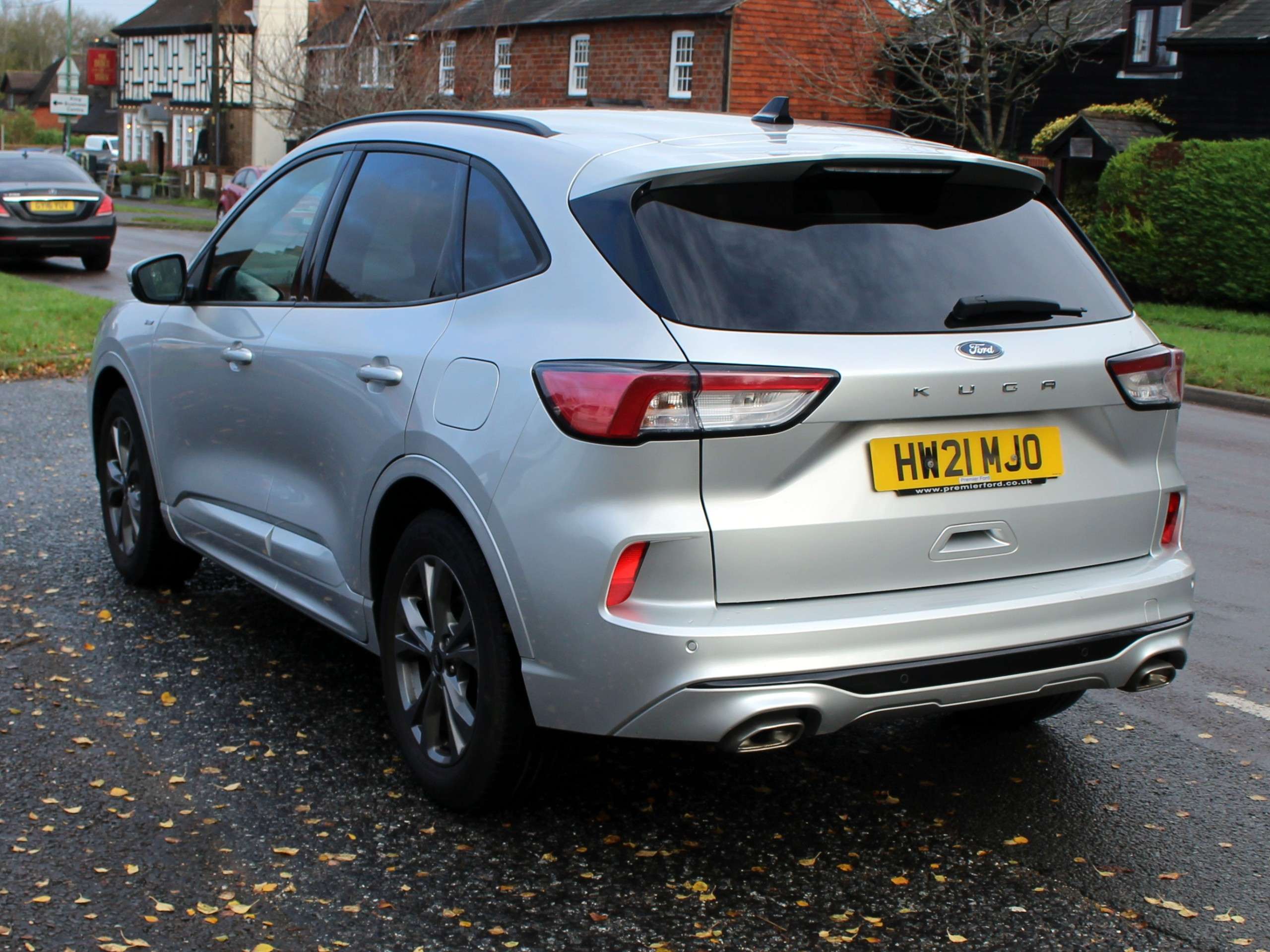 A 2021 FORD KUGA 1.5T EcoBoost ST-Line SUV 5dr Petrol Manual Euro 6 (s/s) (150 ps) A 2021 FORD KUGA 1.5T EcoBoost ST-Line SUV 5dr Petrol Manual Euro 6 (s/s) (150 ps)