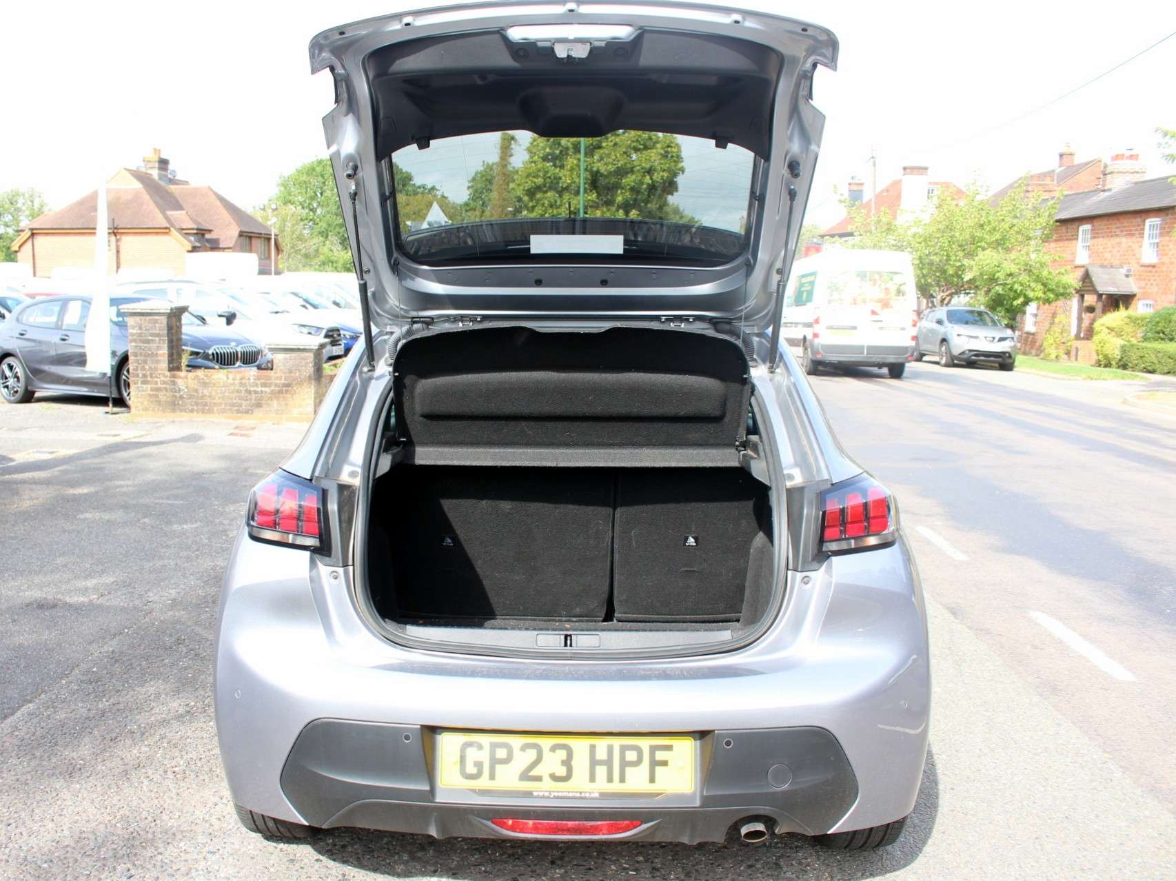 2023 PEUGEOT 208 2023 PEUGEOT 208