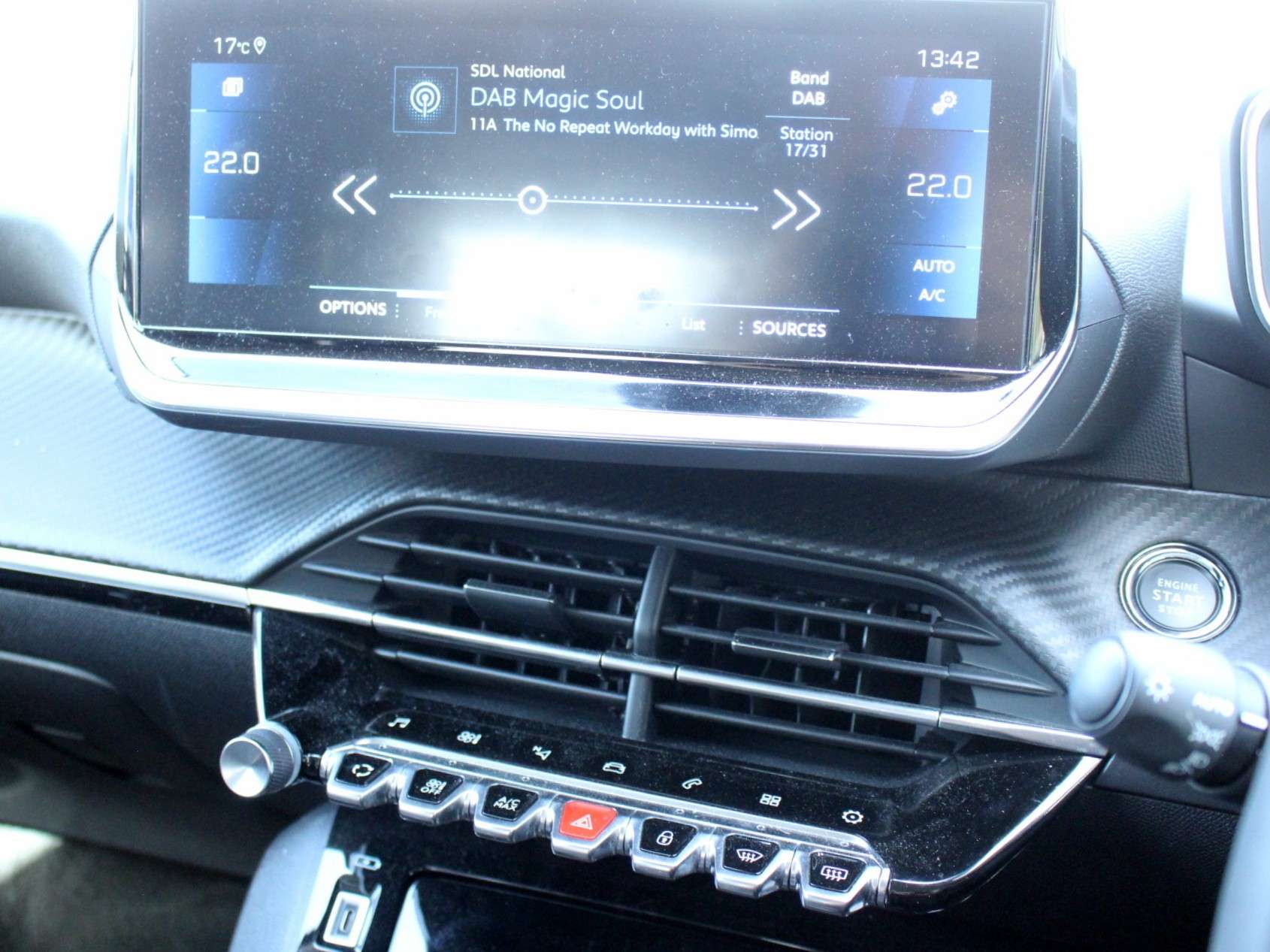 2022 PEUGEOT 208 2022 PEUGEOT 208