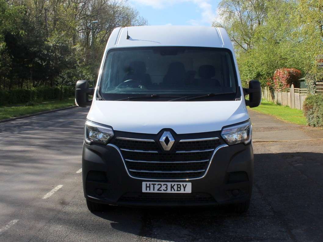 A 2023 RENAULT MASTER 2.3 dCi 35 Business+ Panel Van 4dr Diesel Manual FWD LWB Medium Roof Euro 6 (135 ps) A 2023 RENAULT MASTER 2.3 dCi 35 Business+ Panel Van 4dr Diesel Manual FWD LWB Medium Roof Euro 6 (135 ps)