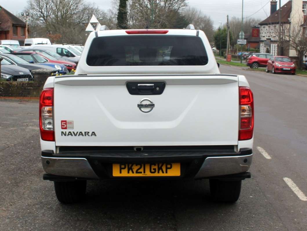 A 2021 NISSAN NAVARA 2.3 dCi Tekna Pickup Double Cab 4dr Diesel Auto 4WD Euro 6 (190 ps) A 2021 NISSAN NAVARA 2.3 dCi Tekna Pickup Double Cab 4dr Diesel Auto 4WD Euro 6 (190 ps)