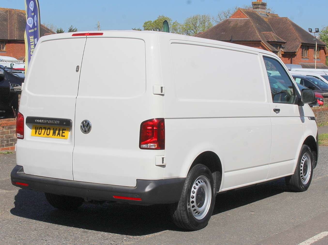 A 2020 VOLKSWAGEN TRANSPORTER 2.0 TDI T28 Startline Panel Van 5dr Diesel Manual FWD SWB Euro 6 (s/s) (110 ps) A 2020 VOLKSWAGEN TRANSPORTER 2.0 TDI T28 Startline Panel Van 5dr Diesel Manual FWD SWB Euro 6 (s/s) (110 ps)