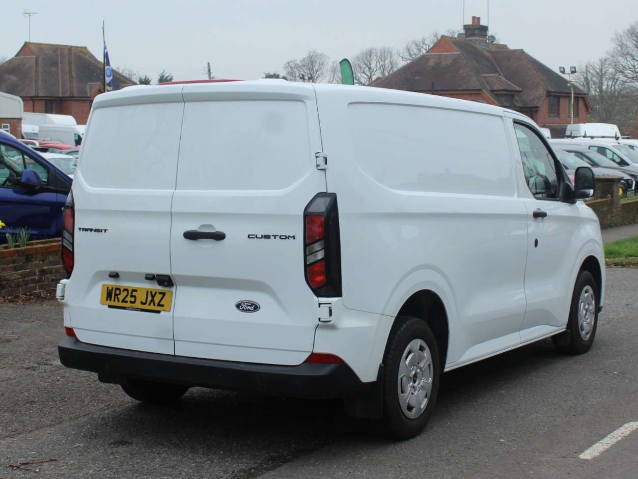 A 2025 FORD TRANSIT CUSTOM 2.0 320 EcoBlue Trend Panel Van 5dr Diesel Manual L1 H1 Euro 6 (s/s) (110 ps) A 2025 FORD TRANSIT CUSTOM 2.0 320 EcoBlue Trend Panel Van 5dr Diesel Manual L1 H1 Euro 6 (s/s) (110 ps)
