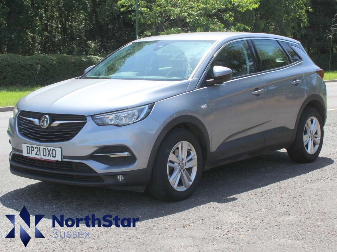 A 2021 VAUXHALL GRANDLAND X 1.2 Turbo SE Premium SUV 5dr Petrol Manual Euro 6 (s/s) (130 ps) A 2021 VAUXHALL GRANDLAND X 1.2 Turbo SE Premium SUV 5dr Petrol Manual Euro 6 (s/s) (130 ps)