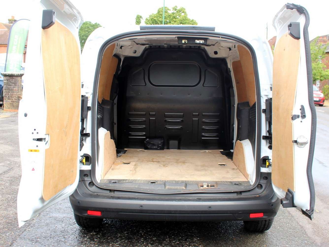 2024 FORD TRANSIT COURIER 2024 FORD TRANSIT COURIER