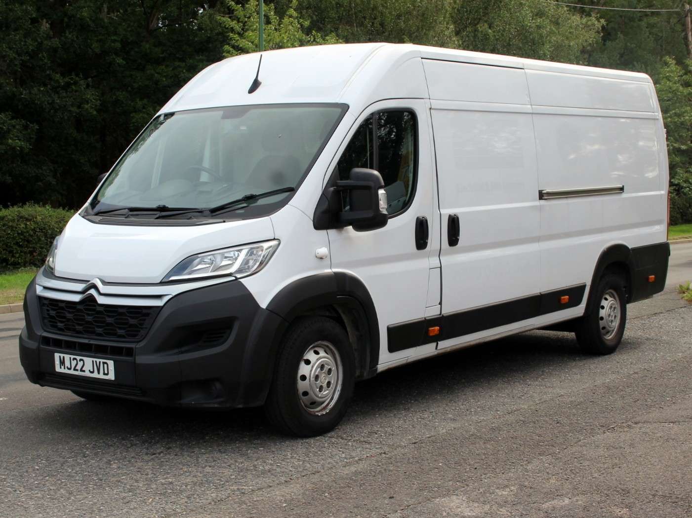 A 2022 CITROEN RELAY 2.2 BlueHDi 35 Enterprise Panel Van 5dr Diesel Manual L4 High Roof Euro 6 (s/s) (Heavy) (140 ps) A 2022 CITROEN RELAY 2.2 BlueHDi 35 Enterprise Panel Van 5dr Diesel Manual L4 High Roof Euro 6 (s/s) (Heavy) (140 ps)