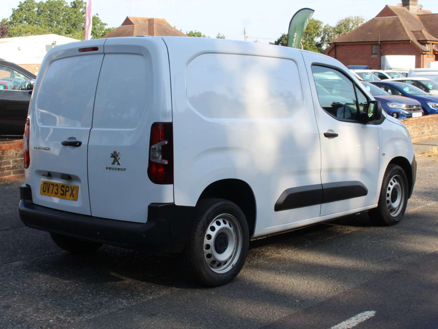 A 2023 PEUGEOT PARTNER 1.5 BlueHDi 1000 Professional Premium + Standard Panel Van 5dr Diesel Manual SWB Euro 6 (s/s) (100 bhp) A 2023 PEUGEOT PARTNER 1.5 BlueHDi 1000 Professional Premium + Standard Panel Van 5dr Diesel Manual SWB Euro 6 (s/s) (100 bhp)