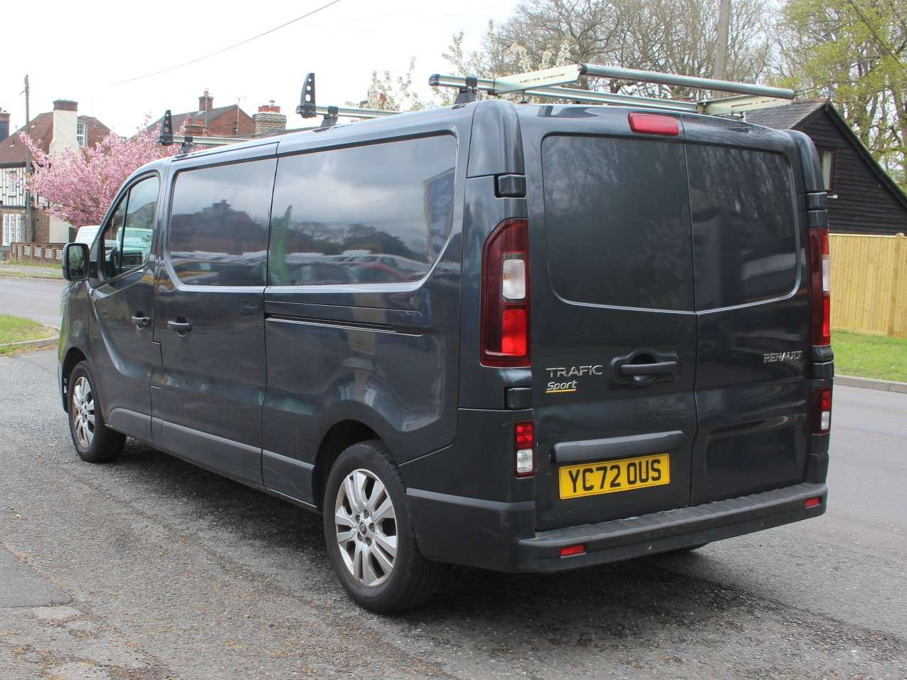 2022 RENAULT TRAFIC 2022 RENAULT TRAFIC