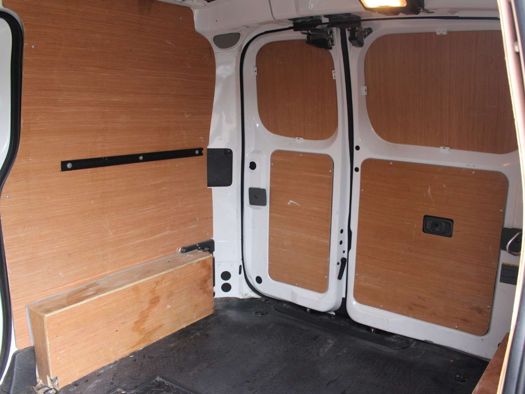 2021 NISSAN E-NV200 2021 NISSAN E-NV200