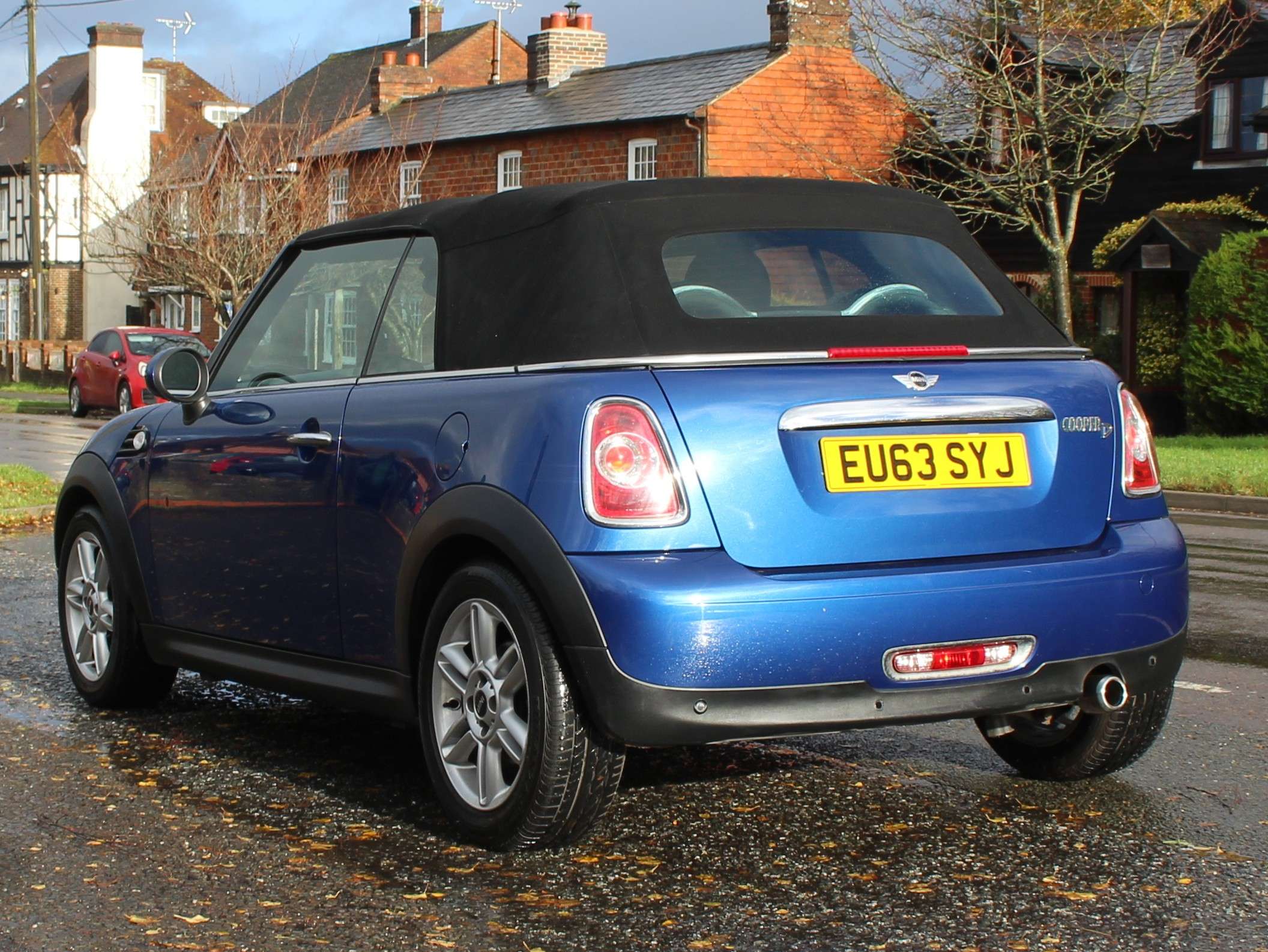 2013 MINI CONVERTIBLE 2013 MINI CONVERTIBLE