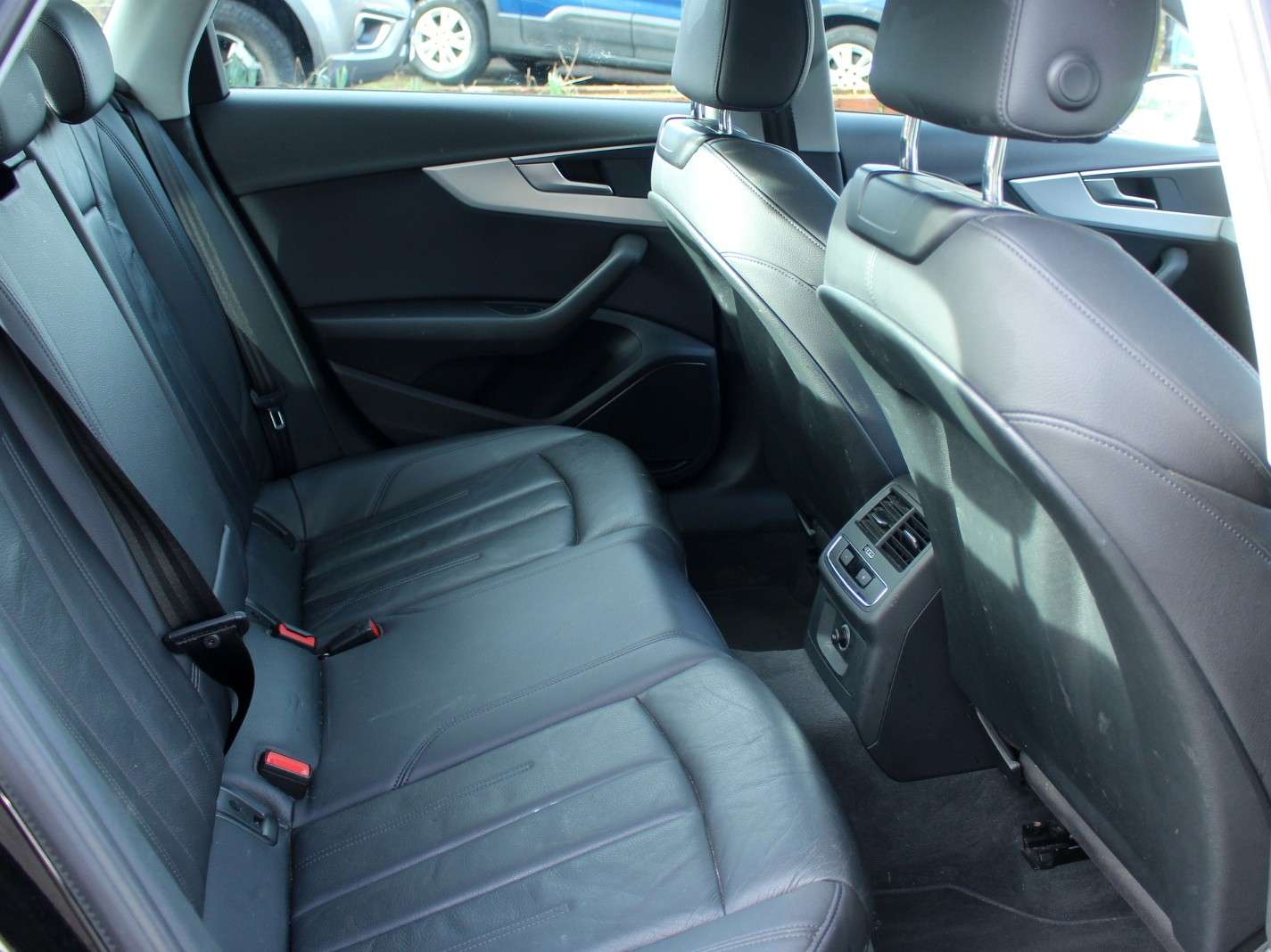 2018 AUDI A4 2018 AUDI A4