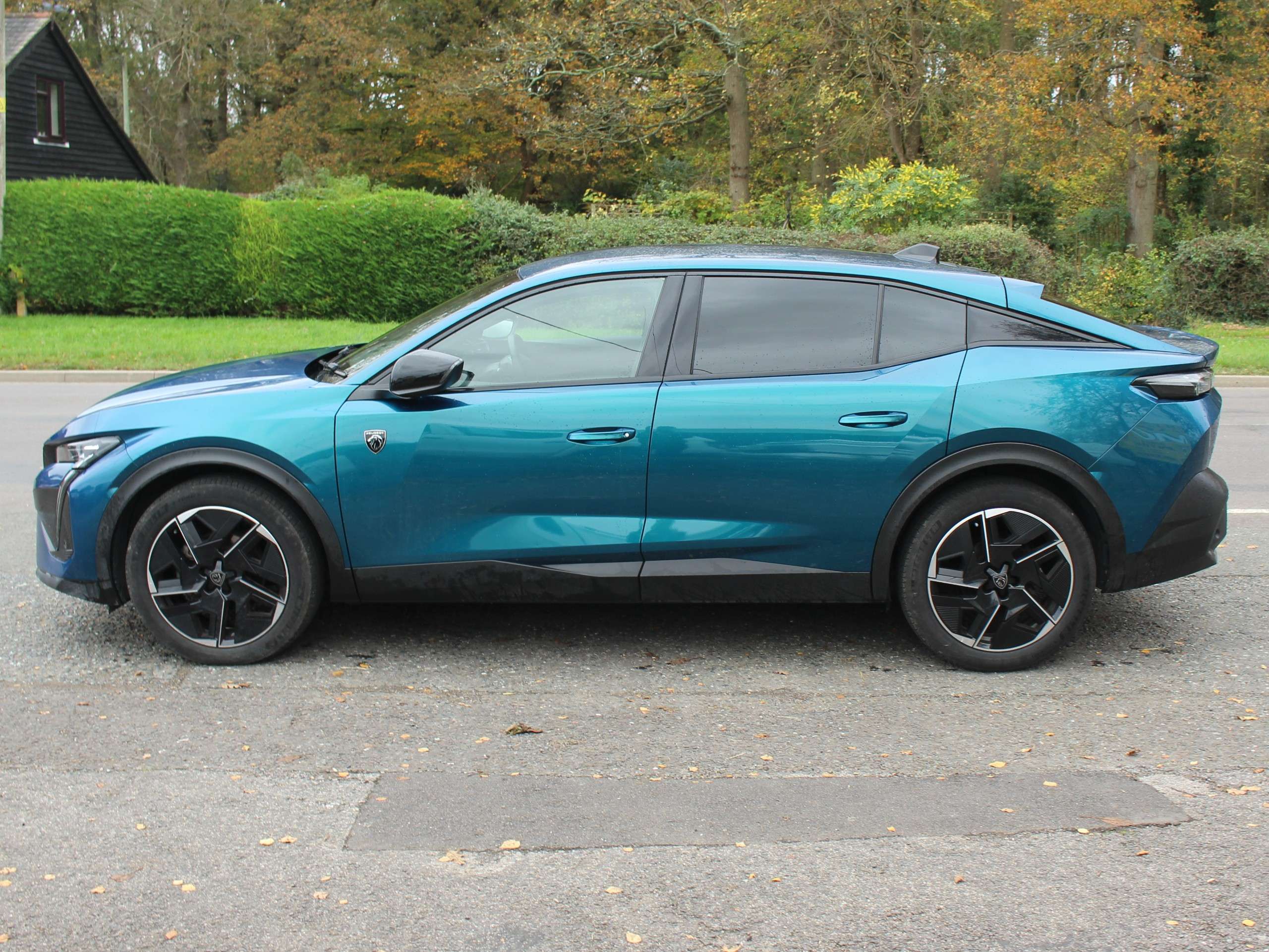 2024 PEUGEOT 408 2024 PEUGEOT 408