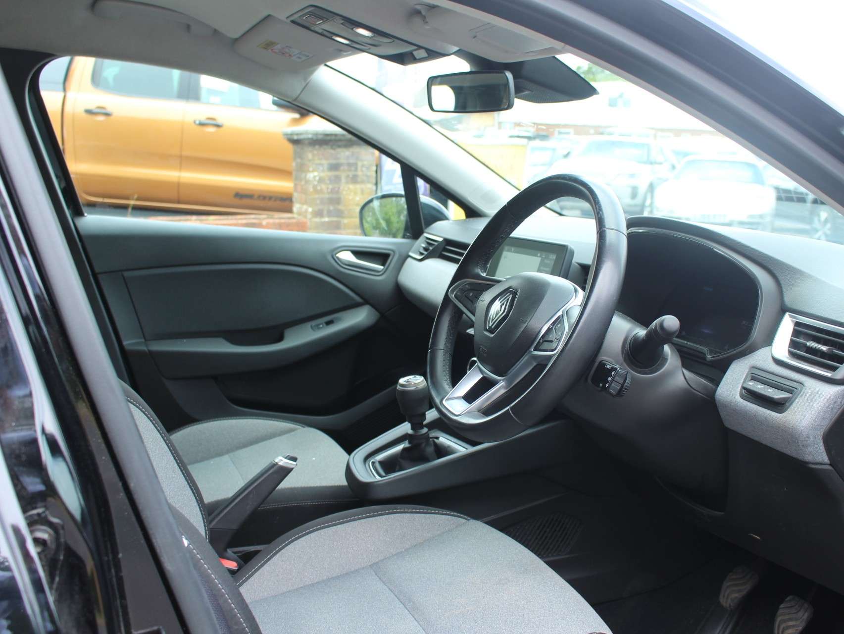 2024 RENAULT CLIO 2024 RENAULT CLIO