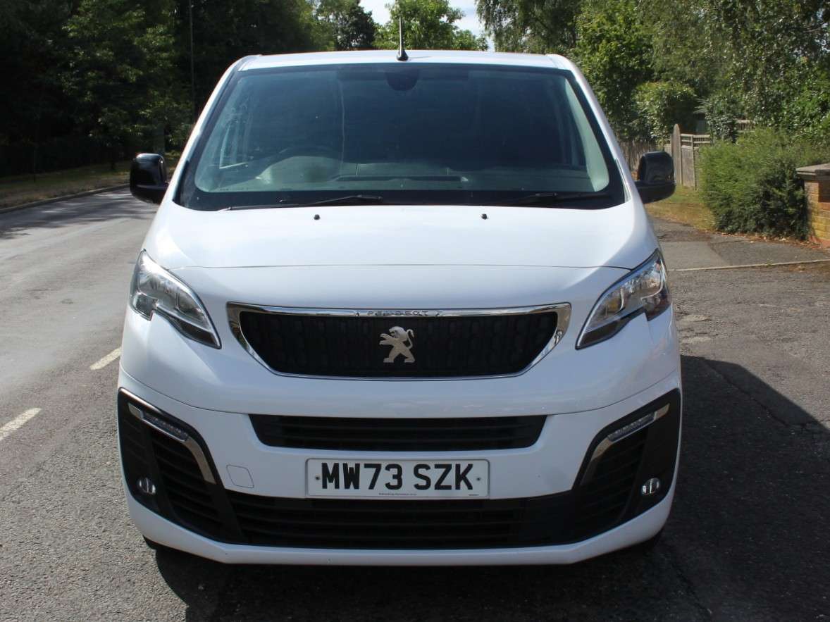 A 2023 PEUGEOT EXPERT 2.0 BlueHDi 1400 Asphalt L2 Premium + Long Panel Van 6dr Diesel Manual LWB Euro 6 (s/s) (145 ps) A 2023 PEUGEOT EXPERT 2.0 BlueHDi 1400 Asphalt L2 Premium + Long Panel Van 6dr Diesel Manual LWB Euro 6 (s/s) (145 ps)