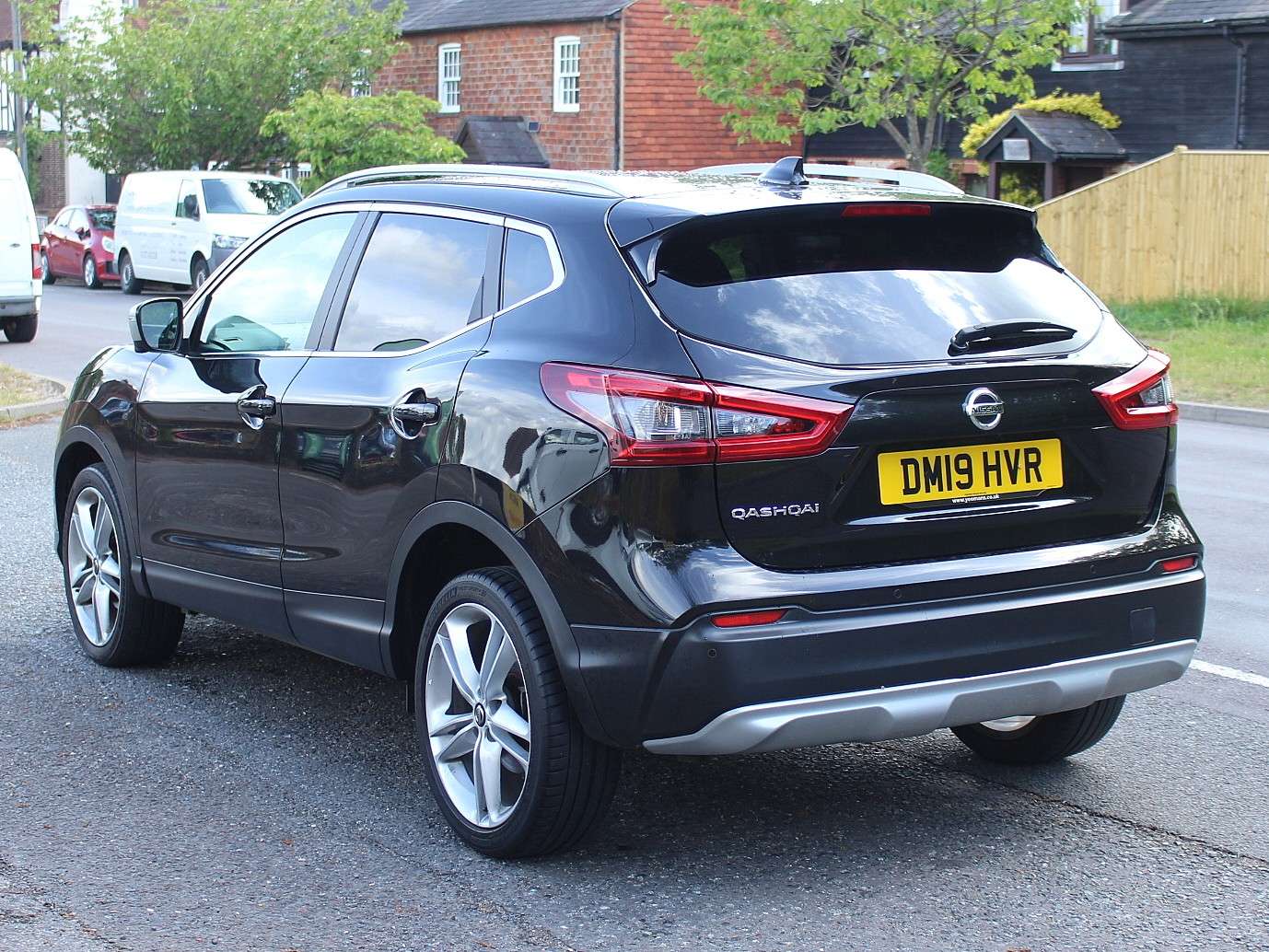 A 2019 NISSAN QASHQAI 1.3 DIG-T N-Motion SUV 5dr Petrol Manual Euro 6 (s/s) (140 ps) A 2019 NISSAN QASHQAI 1.3 DIG-T N-Motion SUV 5dr Petrol Manual Euro 6 (s/s) (140 ps)