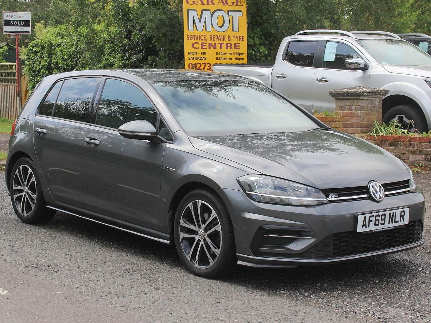 A 2019 VOLKSWAGEN GOLF 1.5 TSI EVO GPF R-Line Hatchback 5dr Petrol DSG Euro 6 (s/s) (150 ps) A 2019 VOLKSWAGEN GOLF 1.5 TSI EVO GPF R-Line Hatchback 5dr Petrol DSG Euro 6 (s/s) (150 ps)