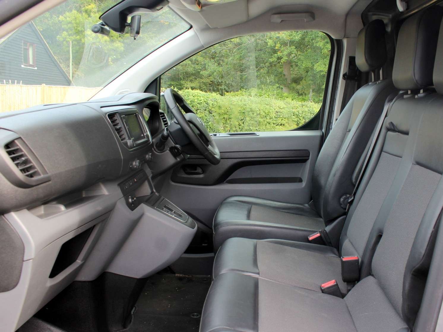 2021 TOYOTA PROACE 2021 TOYOTA PROACE