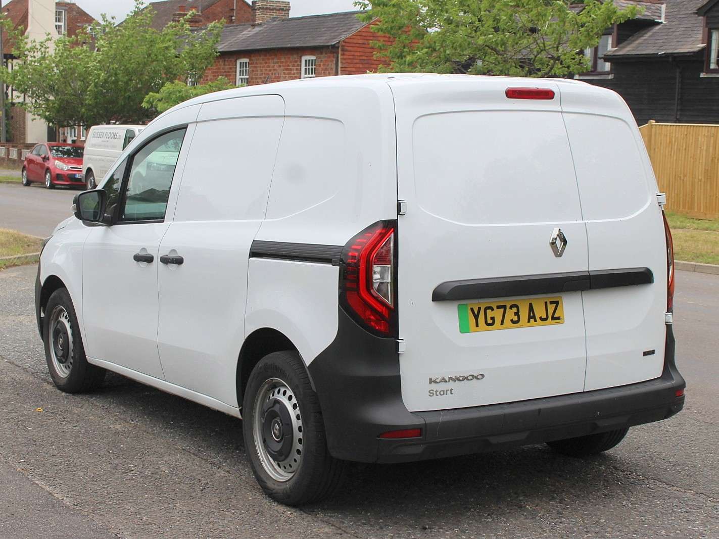 A 2024 RENAULT KANGOO E-Tech ML19 45kWh Start Panel Van 6dr Electric Auto MWB (120 ps) A 2024 RENAULT KANGOO E-Tech ML19 45kWh Start Panel Van 6dr Electric Auto MWB (120 ps)