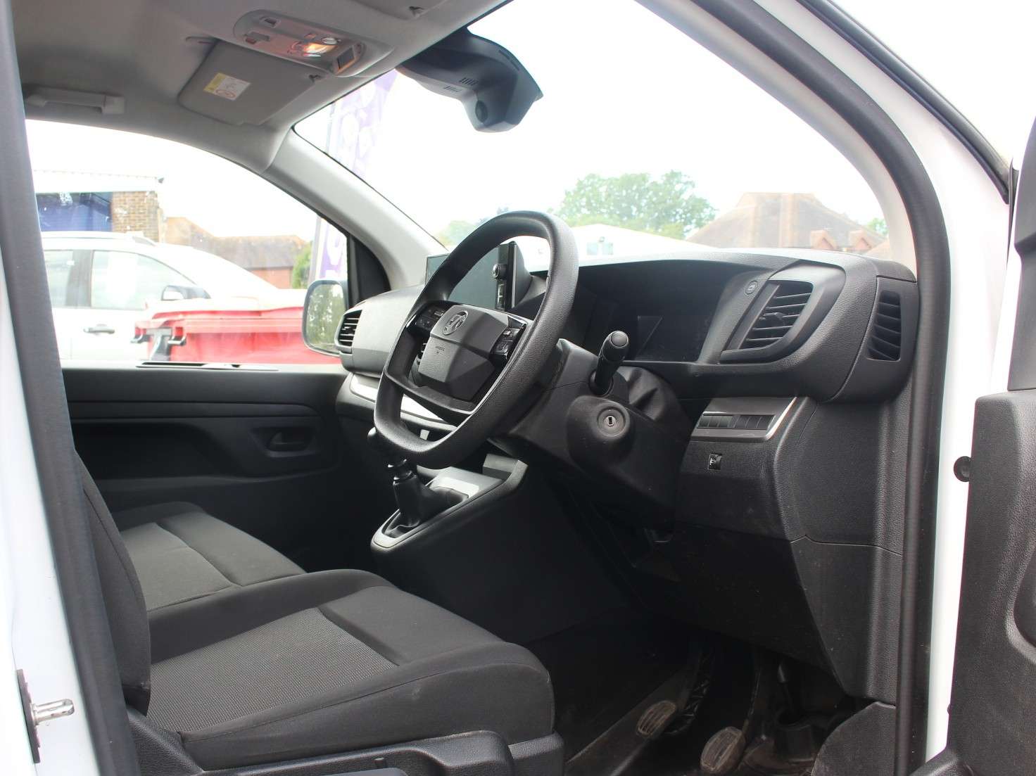 2025 VAUXHALL VIVARO 2025 VAUXHALL VIVARO