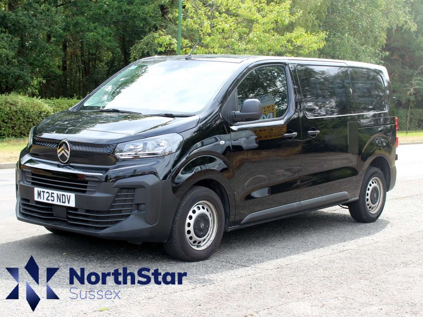 A 2025 CITROEN DISPATCH 1.5 BlueHDi Enterprise M Panel Van 6dr Diesel Manual MWB Euro 6 (s/s) (120 ps) A 2025 CITROEN DISPATCH 1.5 BlueHDi Enterprise M Panel Van 6dr Diesel Manual MWB Euro 6 (s/s) (120 ps)