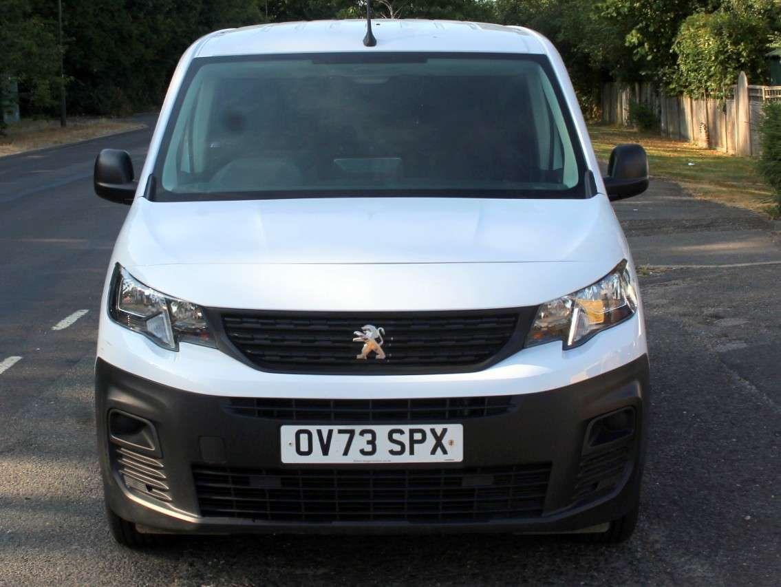 A 2023 PEUGEOT PARTNER 1.5 BlueHDi 1000 Professional Premium + Standard Panel Van 5dr Diesel Manual SWB Euro 6 (s/s) (100 bhp) A 2023 PEUGEOT PARTNER 1.5 BlueHDi 1000 Professional Premium + Standard Panel Van 5dr Diesel Manual SWB Euro 6 (s/s) (100 bhp)